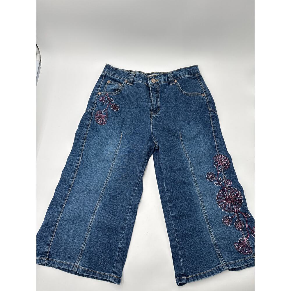 Faded Glory Girls Capri Jeans Size 16 Blue Stretch Embroidered Denim